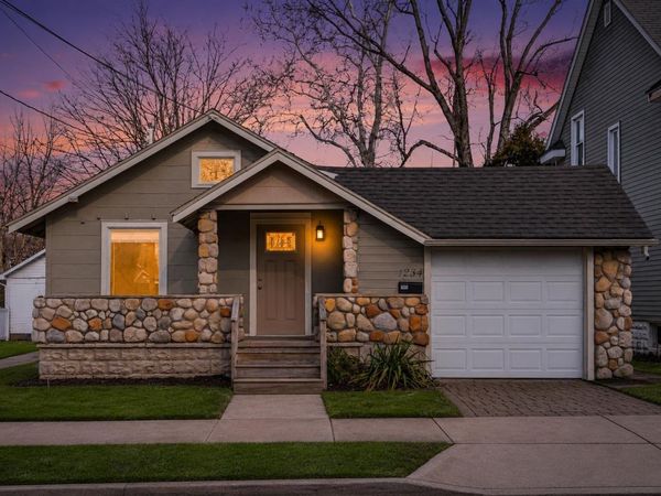 1234 south shore Drive, Elkhart, IN 46516