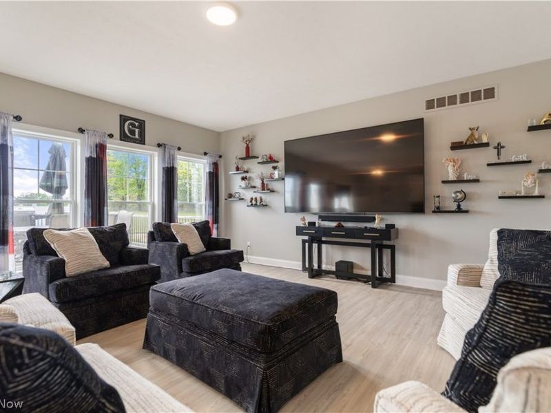 4462 Manchester Avenue NW, North Lawrence, OH 44666 Photo 20