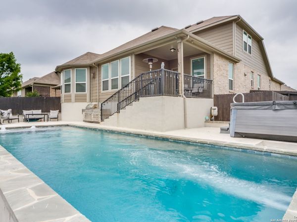 7604 PECOS RDG, Boerne, TX 78015
