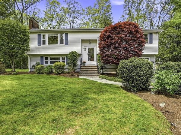 56 Yarmouth Rd, Norwood, MA 02062