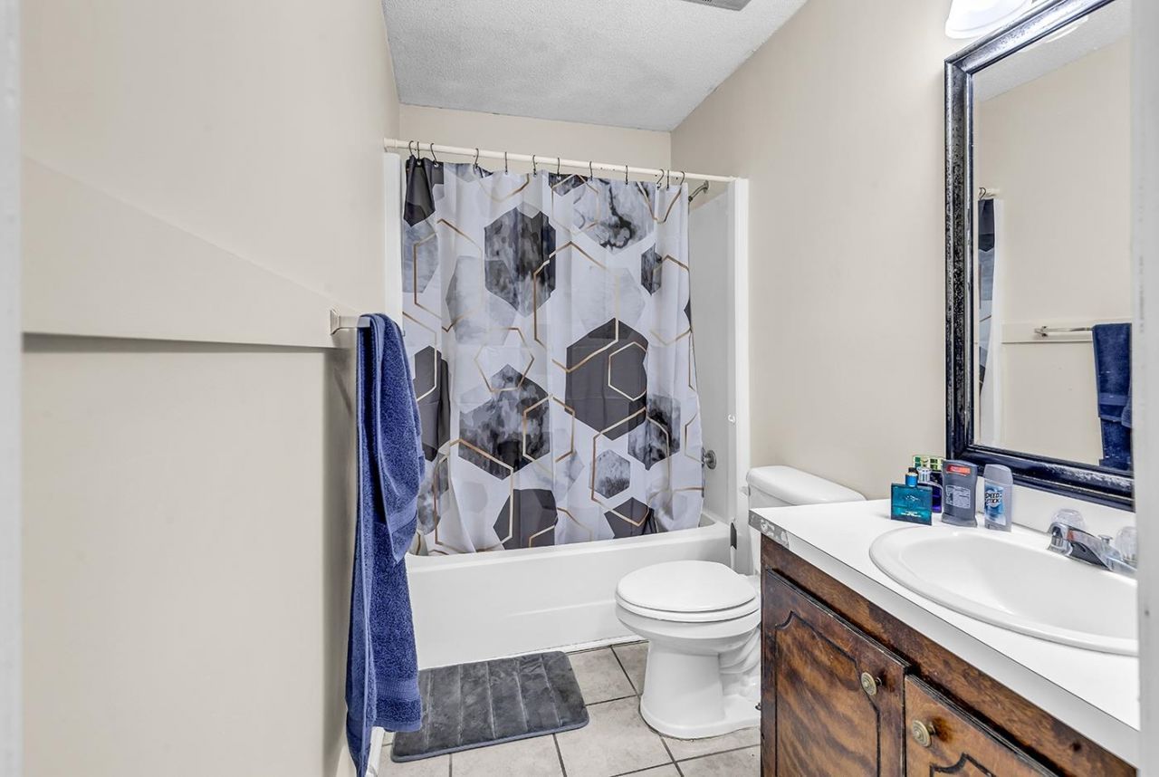 218 Plantation Dr.  Photo 11
