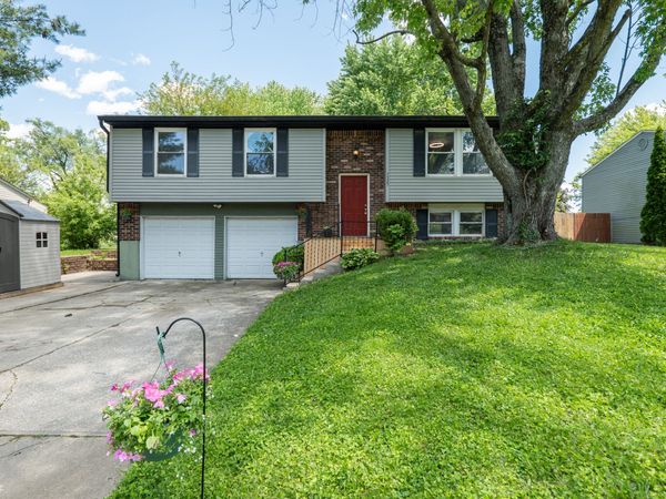 7525 Turnberry Court , Indianapolis, IN 46237