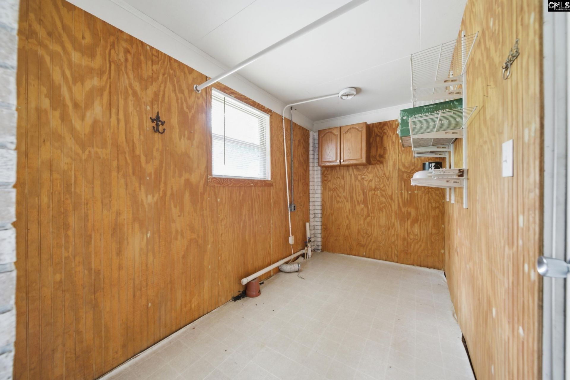 306 Auburn Road Photo 11
