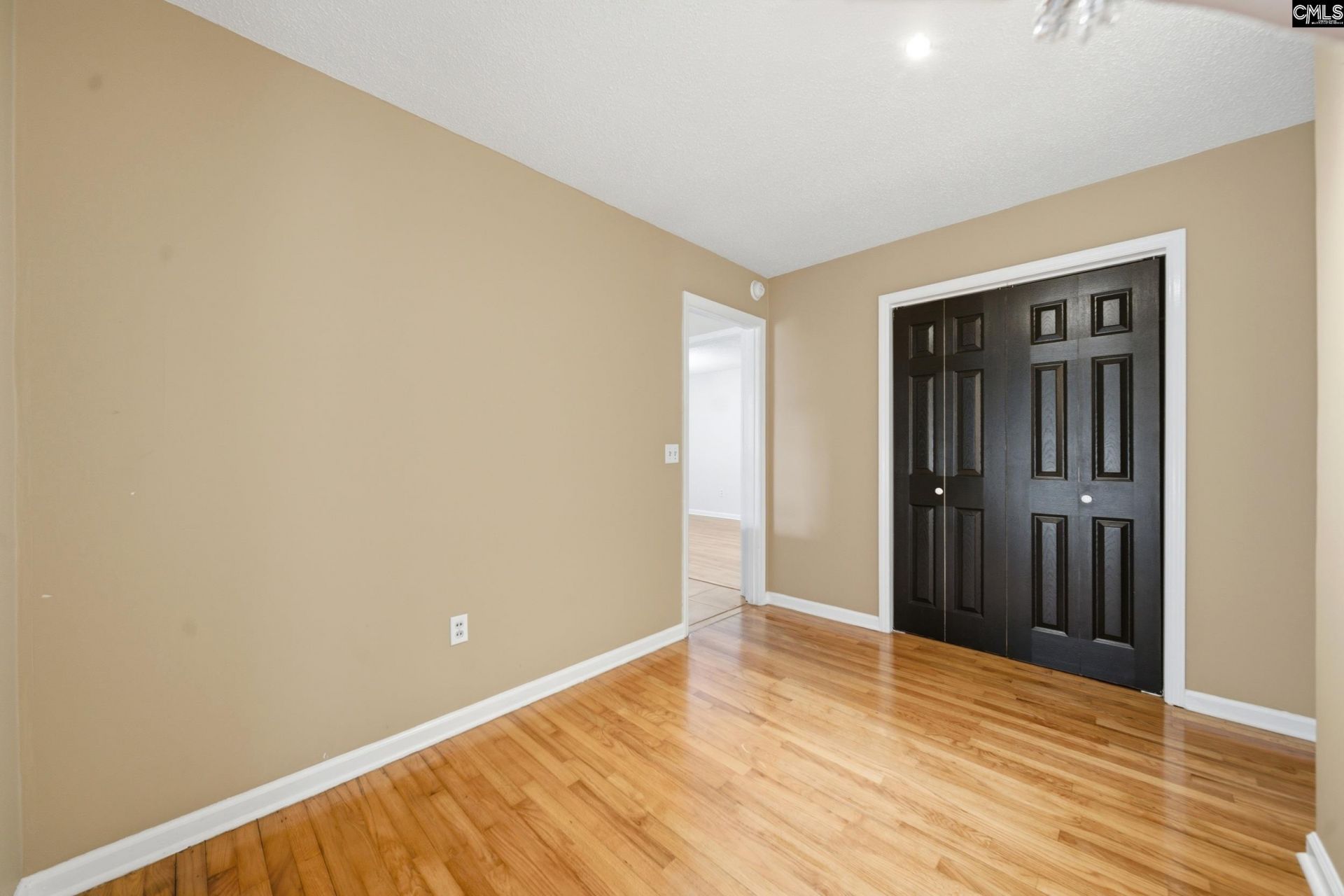 306 Auburn Road Photo 16