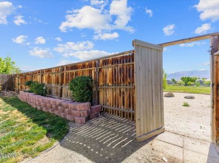 10518 Iron Point Circle, Reno, NV 89521 Photo