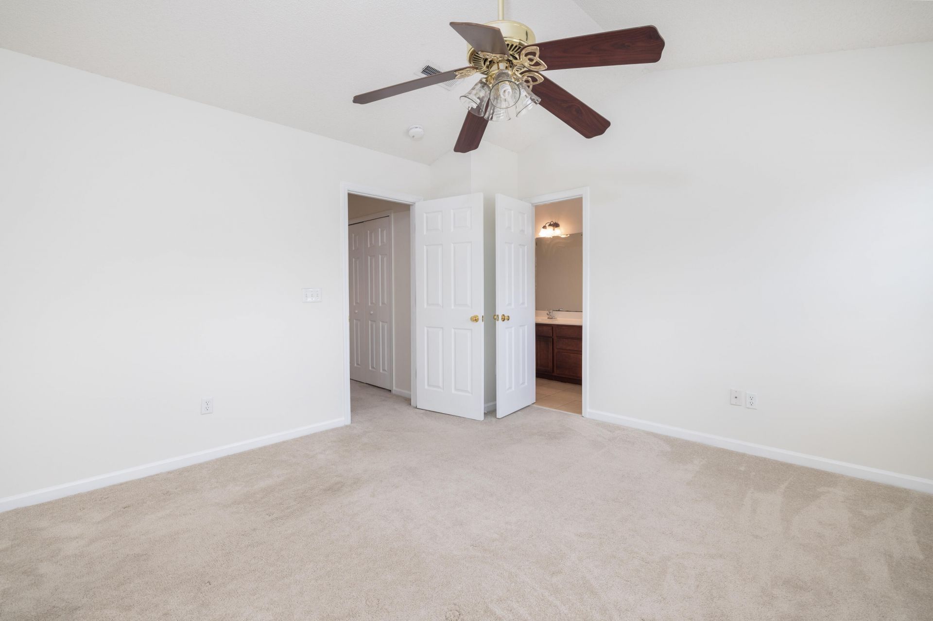 126 Brockman Way Photo 18