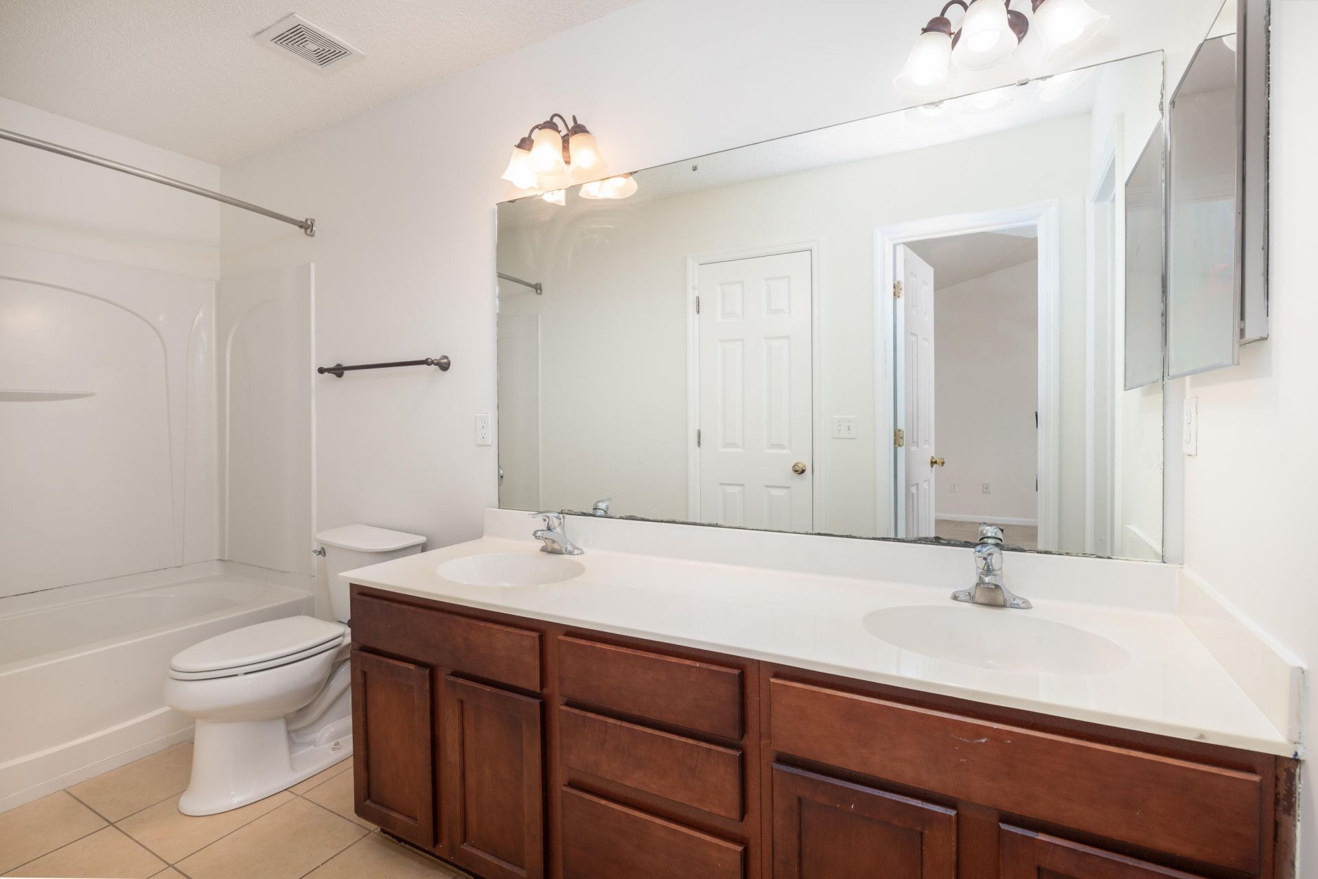 126 Brockman Way Photo 19