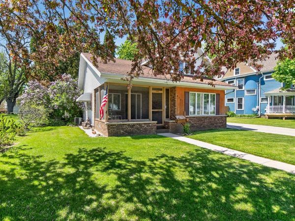 415 N High Street, Randolph, WI 53956