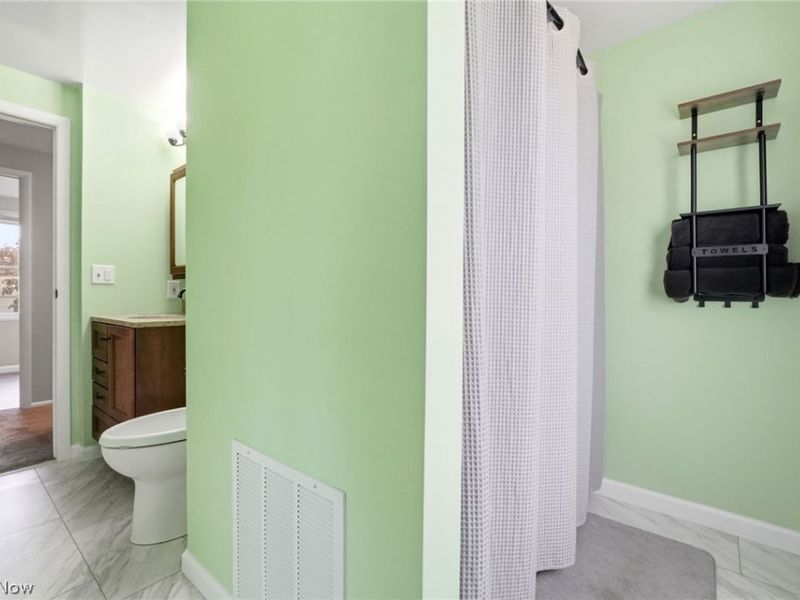 915 Old Farm Trail, Medina, OH 44256 Photo 24
