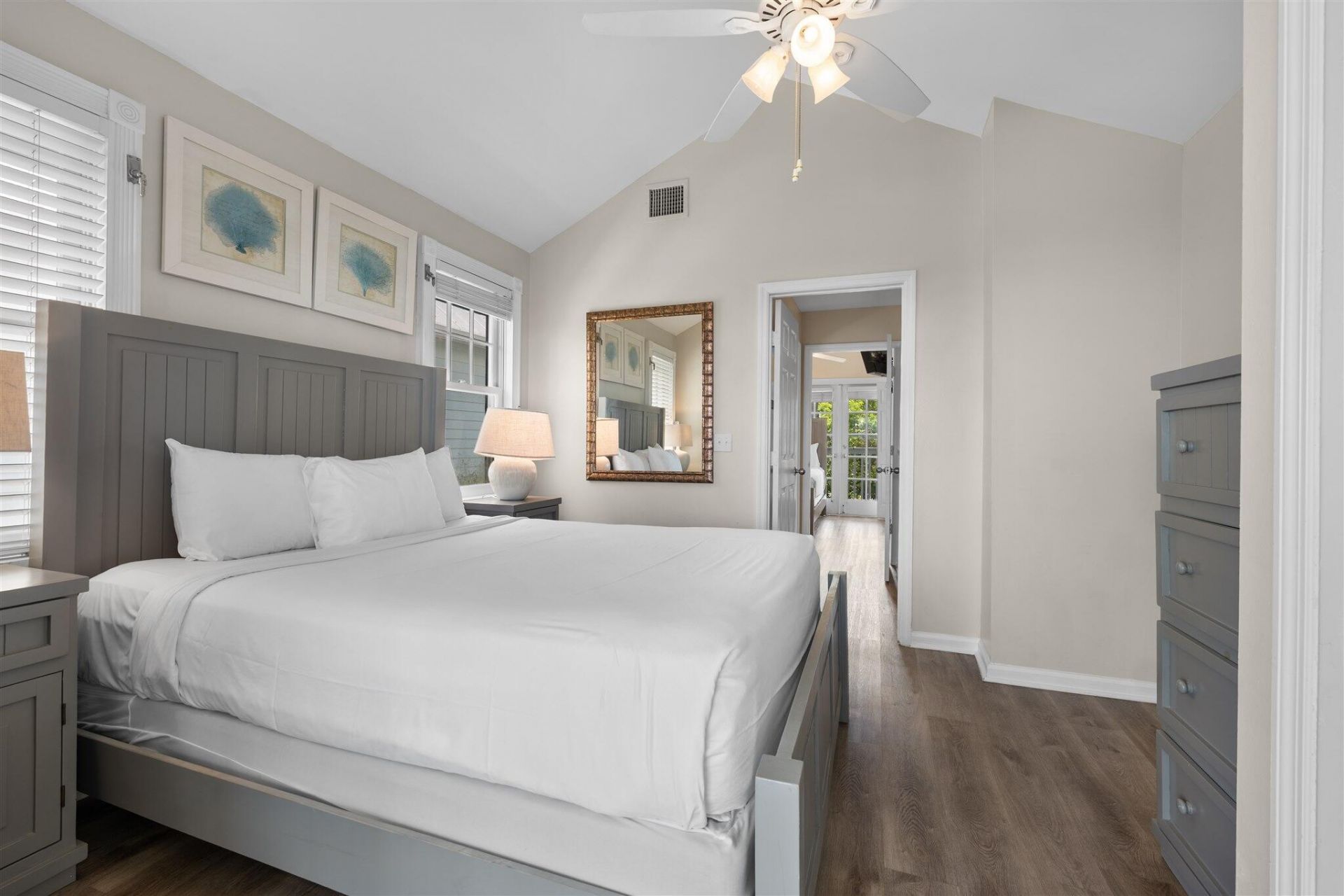 5037 Sunset Village Drive, Duck Key, FL 33050 Photo