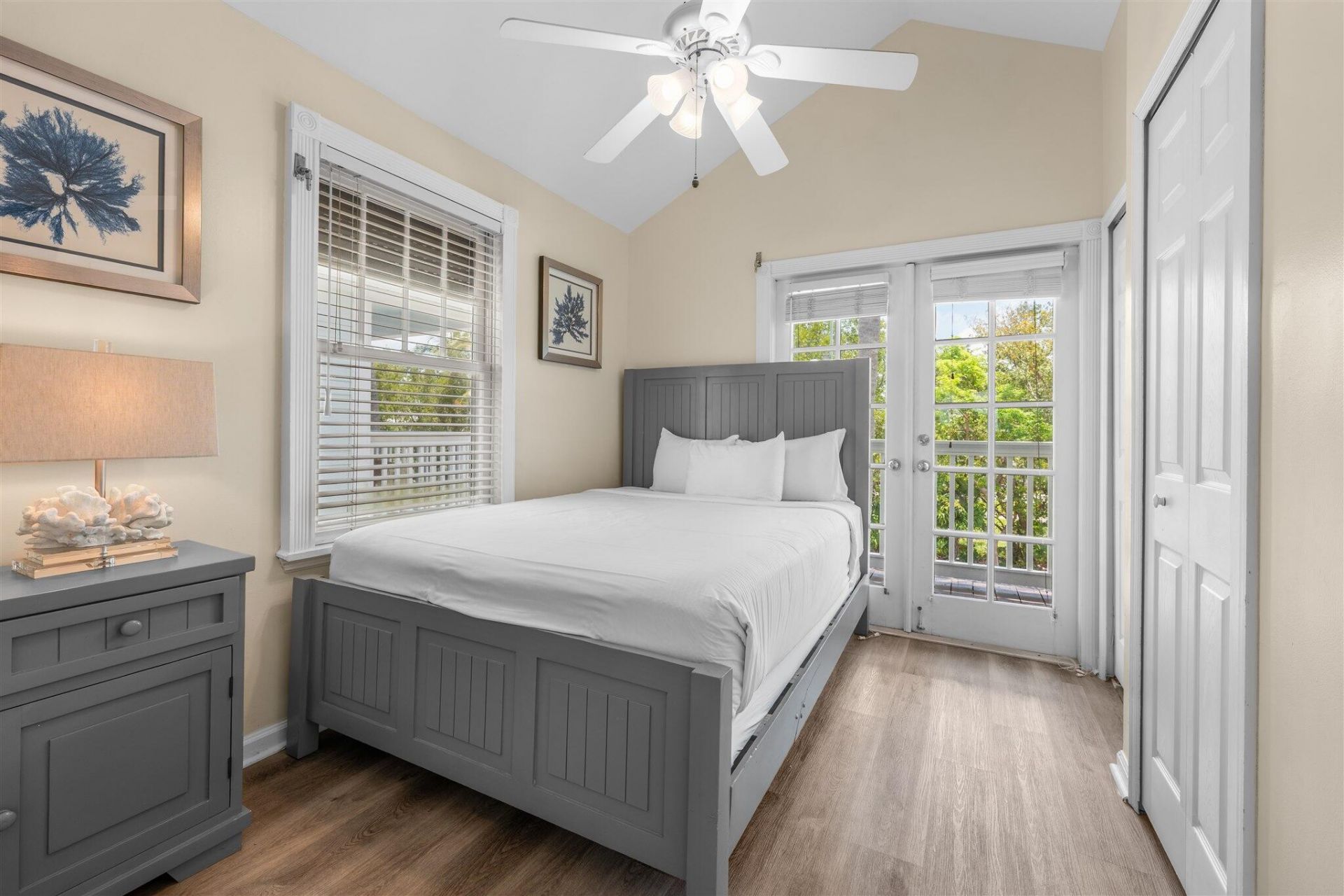 5037 Sunset Village Drive, Duck Key, FL 33050 Photo