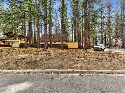 1199 Carson Avenue, South Lake Tahoe, CA 96150 Photo