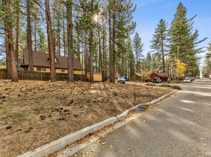 1199 Carson Avenue, South Lake Tahoe, CA 96150 Photo