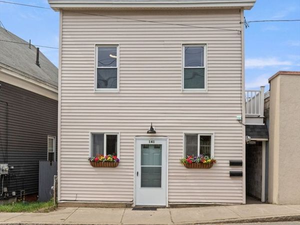 141 Prospect St, Gloucester, MA 01930