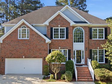 905 Haddon Hall Drive, Apex, NC 27502