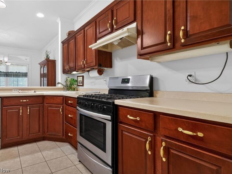 15 Hunters Woods Boulevard , Unit B, Canfield, OH 44406 Photo 12