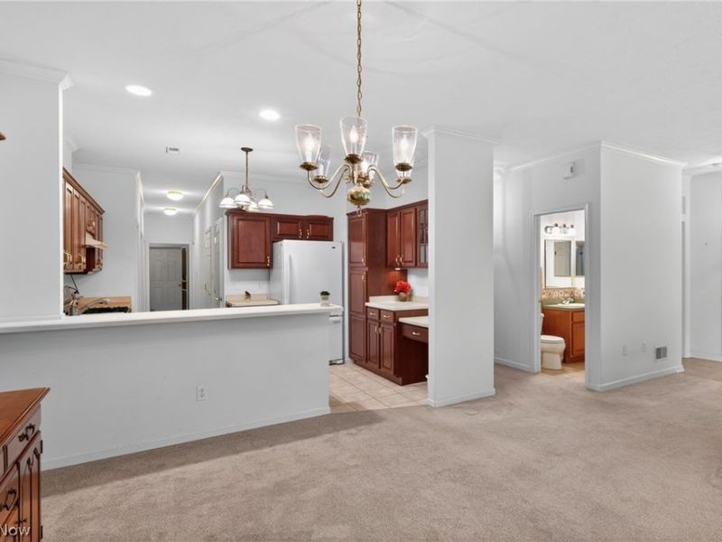 15 Hunters Woods Boulevard , Unit B, Canfield, OH 44406 Photo 9