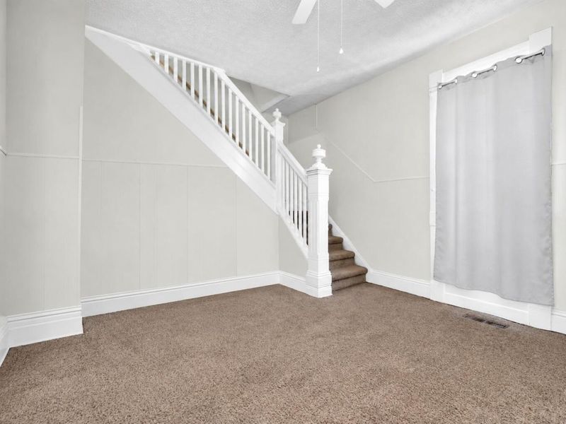 524 N Detroit Street, Bellefontaine, OH 43311 Photo 3