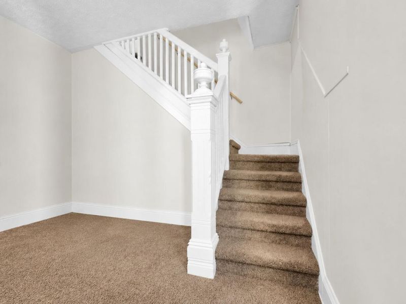 524 N Detroit Street, Bellefontaine, OH 43311 Photo 5
