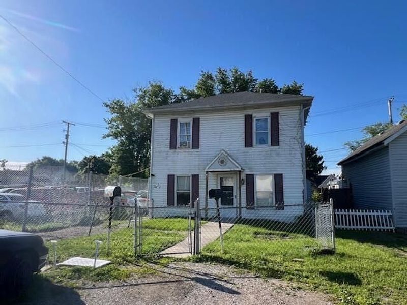 145 W Railroad Street, Newark, OH 43055 Photo 2