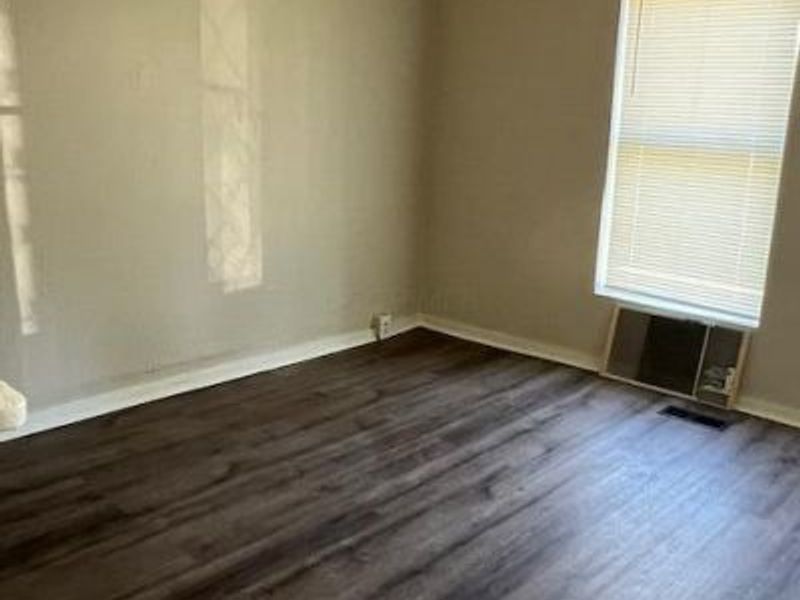 145 W Railroad Street, Newark, OH 43055 Photo 4