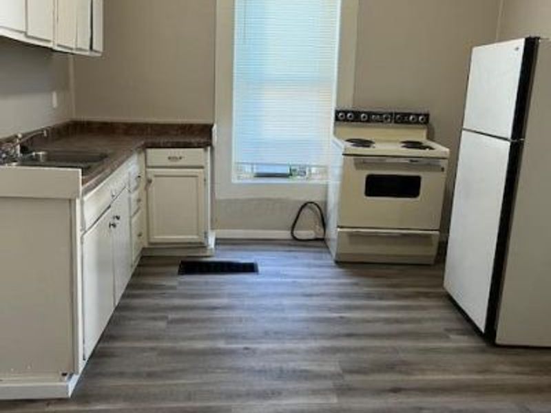 145 W Railroad Street, Newark, OH 43055 Photo 6
