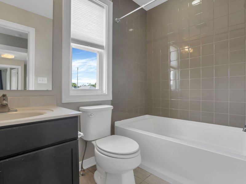 1299 N Grant Avenue, Columbus, OH 43201 Photo 31