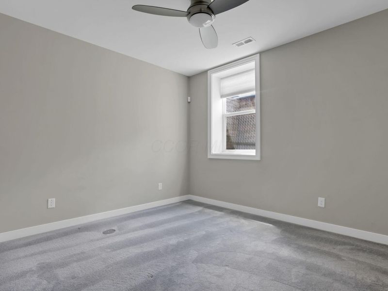 1299 N Grant Avenue, Columbus, OH 43201 Photo 38