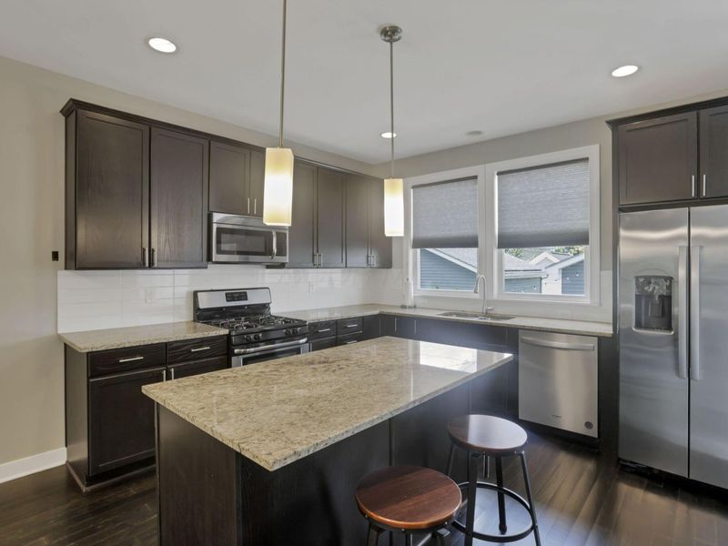 1299 N Grant Avenue, Columbus, OH 43201 Photo 6
