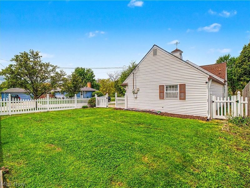 7393 Nethersole Drive, Middleburg Heights, OH 44130 Photo 49