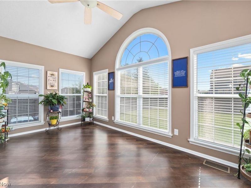 4625 Crossing Trail, Lorain, OH 44053 Photo 18