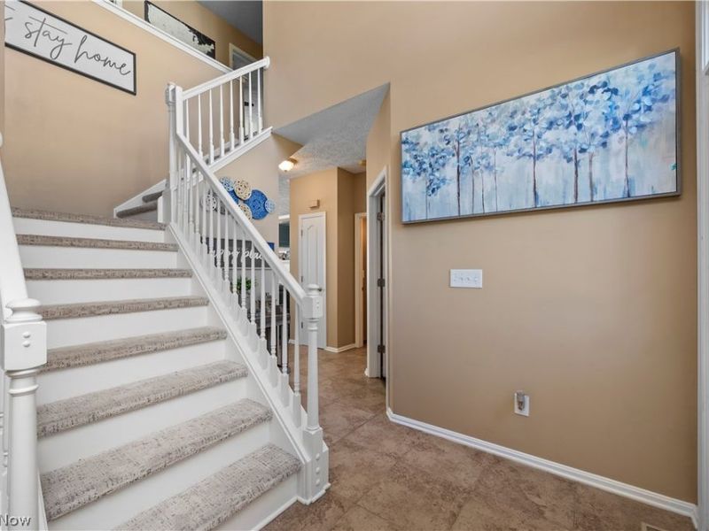 4625 Crossing Trail, Lorain, OH 44053 Photo 3