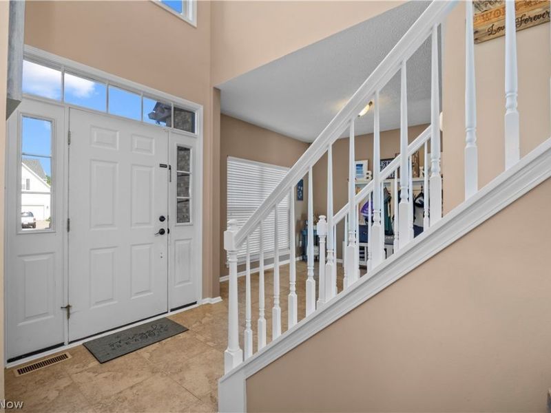 4625 Crossing Trail, Lorain, OH 44053 Photo 4