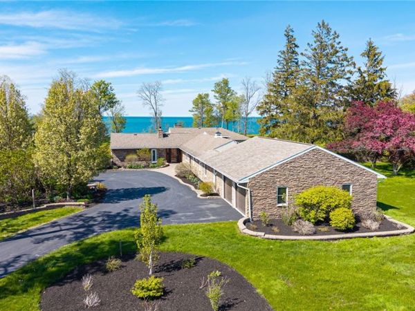 1640 Lake Rd, Webster, NY 14580