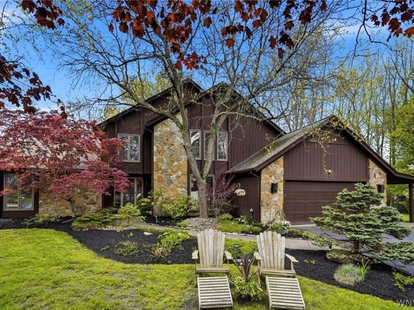 2 Chicory Lane, East Amherst, NY 14051