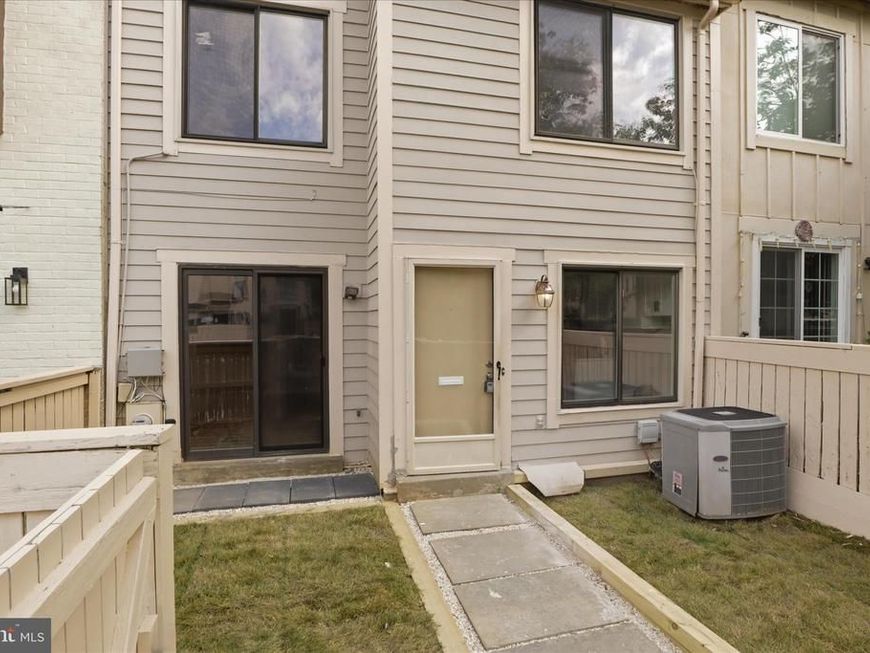 10107 Ridgeline Drive, Montgomery Village, MD 20886 Main Photo