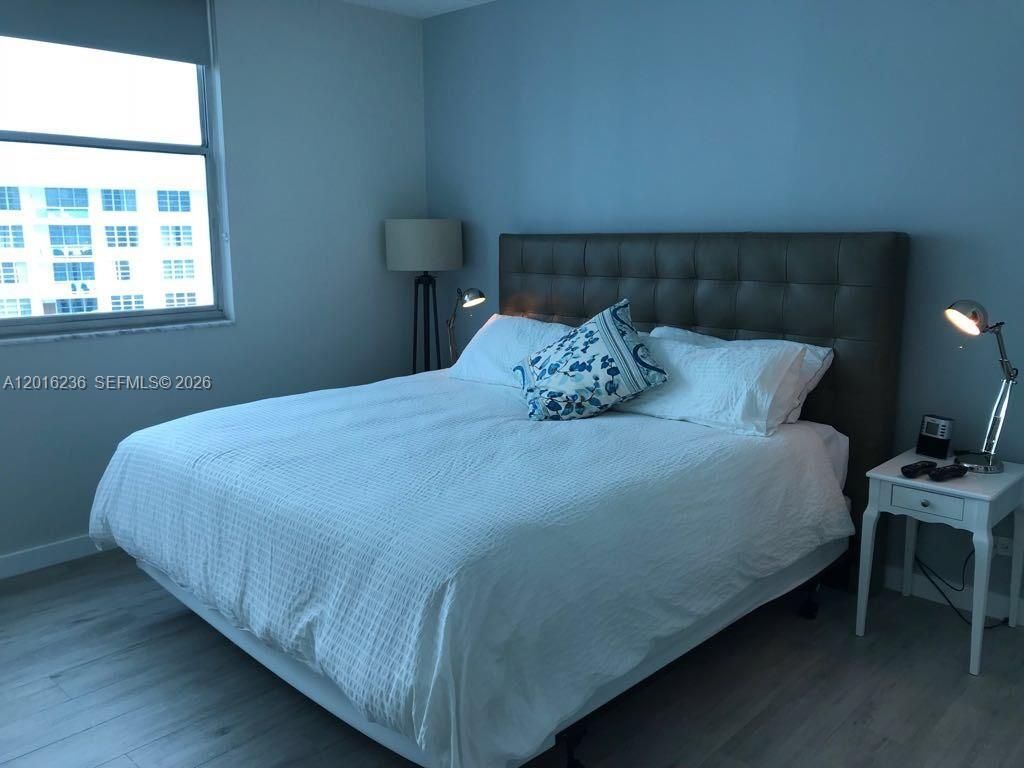 5055 Collins Ave , Unit 14A, Miami Beach, FL 33140 Photo