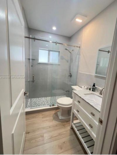 897 E 20th St, Hialeah, FL 33013 Photo