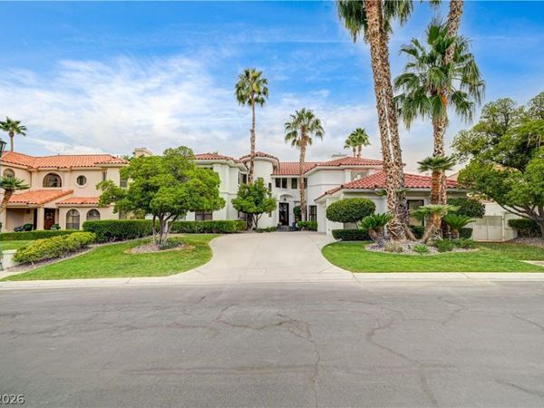 8901 Robinson Ridge Drive, Las Vegas, NV 89117