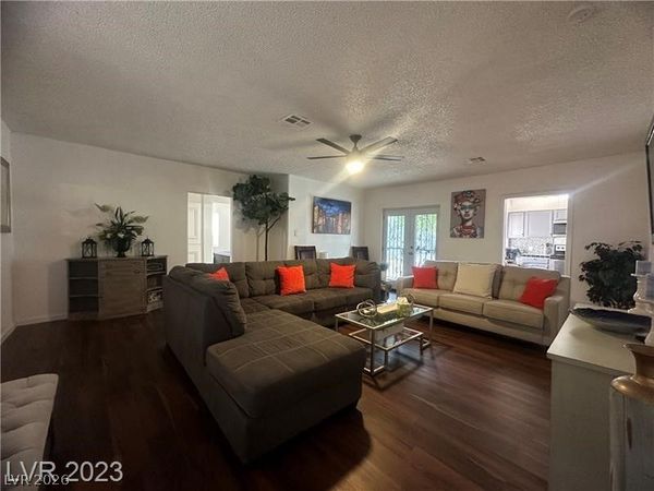 2125 Elm Avenue , Las Vegas, NV 89101