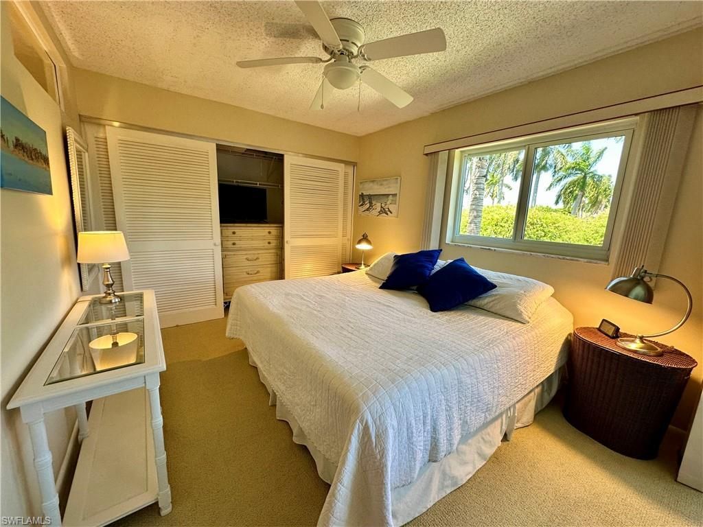 555 Park Shore Dr, Unit B205, Naples, FL 34103 Photo