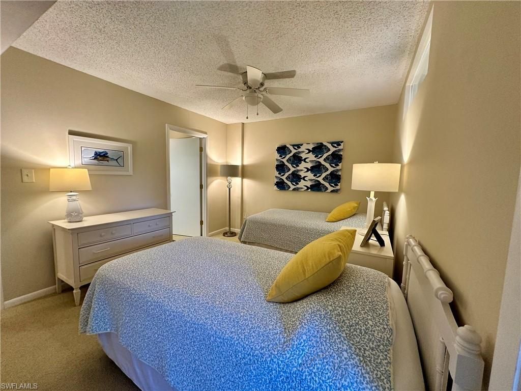 555 Park Shore Dr, Unit B205, Naples, FL 34103 Photo