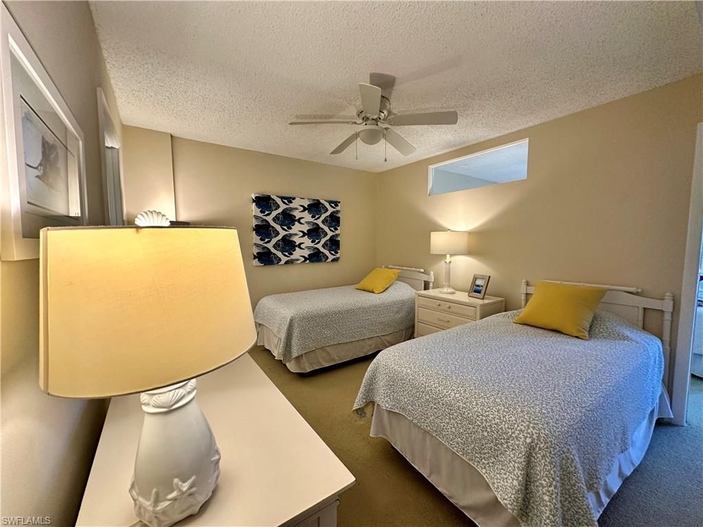 555 Park Shore Dr, Unit B205, Naples, FL 34103 Photo