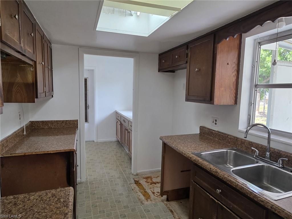 33 Broadway Cir, Fort Myers, FL 33901 Photo