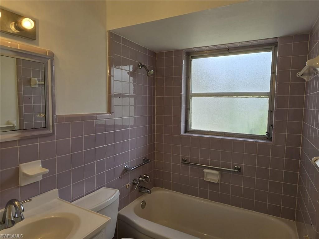 33 Broadway Cir, Fort Myers, FL 33901 Photo
