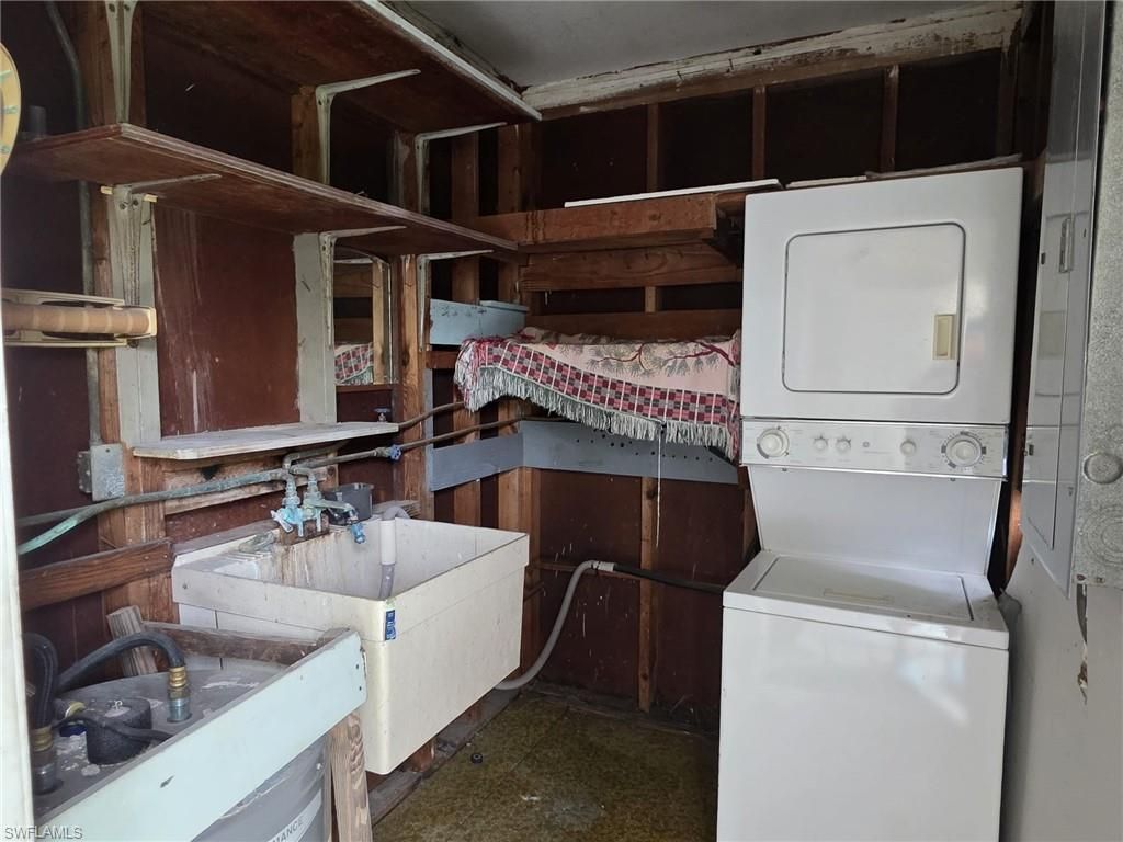 33 Broadway Cir, Fort Myers, FL 33901 Photo