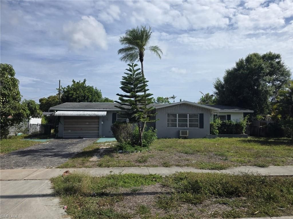 33 Broadway Cir, Fort Myers, FL 33901 Photo