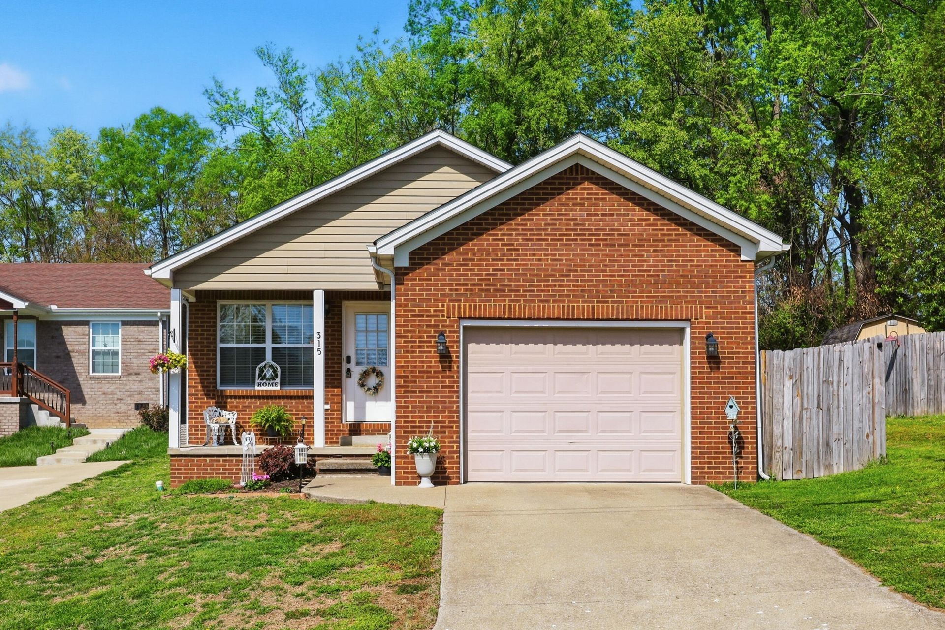 315 Douglas Court, Richmond, KY 40475 Main Photo