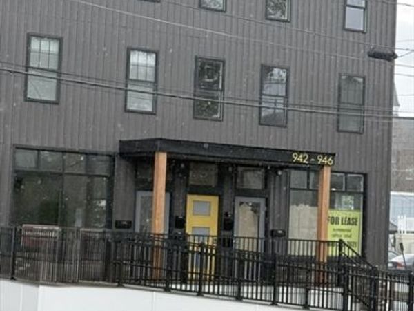 944 East St, Unit 3, Walpole, MA 02081