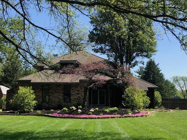 3212 Oakwood Way, Marion, IN 46953